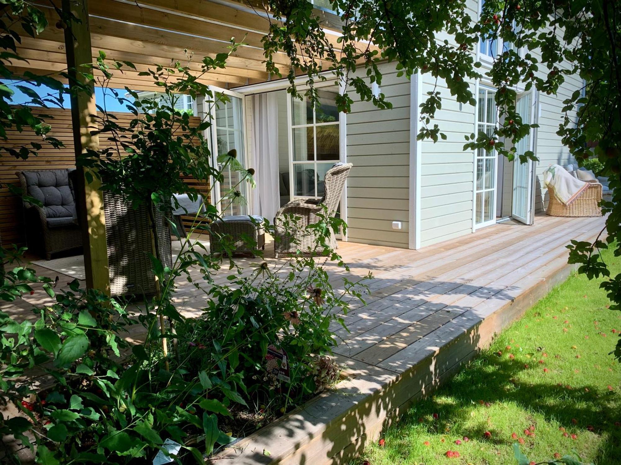 Strandnaera, Pergola, P-Plats I Hoellviken מראה חיצוני תמונה